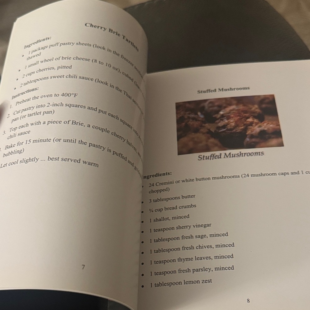 Romantic Recipes Cookbook - Picture 2 of 2